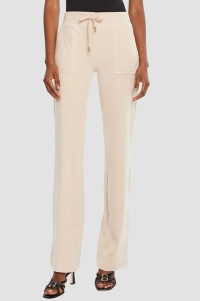 JUICY COUTURE Piaskowe damskie spodnie dresowe Del Ray Gold, Rozmiar M. Brązowe spodnie dresowe Juicy Couture, bez wzorów, z dresówki. W wyprzedaży za 339.99 zł.