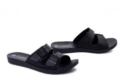 INBLU ME-56 014 czarny, klapki damskie. Czarne klapki Inblu, bez wzorów, bez obcasa, bez zapięcia. Za 68.99 zł.