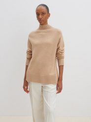 Someday Sweter w kolorze jasnobrązowym rozmiar: 36. Brązowe swetry someday., bez wzorów, z wełny, bez ramiączek. Za 245.96 zł.