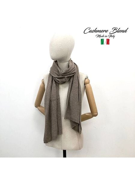 MILANO AMOUR Szal w kolorze szarobrązowym - 190 x 50 cm rozmiar: onesize. Brązowe szaliki i kominy MILANO AMOUR, bez wzorów, z kaszmiru. Za 170.47 zł.