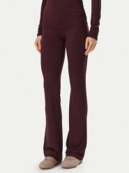 Guess Legginsy V6YB24 K4713 Bordowy Flare Fit. Czerwone legginsy Guess, z aplikacjami, z syntetyku. Za 264.99 zł.