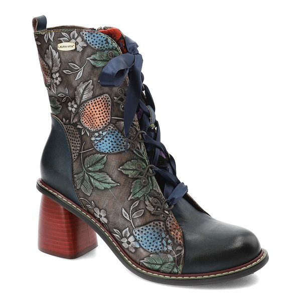 Niebieskie Botki Laura Vita Stylowe Obuwie Damskie. Niebieskie botki LAURA VITA, bez wzorów, z jeansu, eleganckie, bez obcasa, na obcasie, bez zapięcia. Za 459.00 zł.