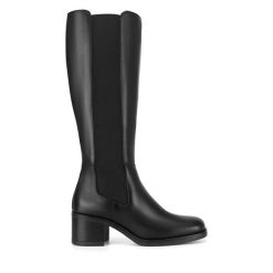 Kozaki Gino Rossi. Czarne kozaki Gino Rossi, bez wzorów, bez obcasa, na słupku, bez zapięcia. Za 479.99 zł.