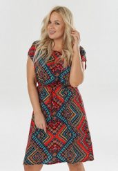 Czerwona Sukienka Malithera. Czerwone sukienki Born2be, na co dzień, xl, bez wzorów, z materiału, wakacyjne, bez kołnierzyka, bez ramiączek, midi, proste. W wyprzedaży za 33.99 zł.