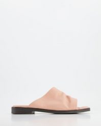 KLAPKI DAMSKIE MORO-74 ROSA. Klapki Venezia, bez wzorów, ze skóry, bez obcasa, bez zapięcia. Za 129.00 zł.