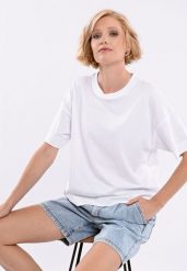 Bawełniany t-shirt, Comfort Fit, T-FLAME. Białe t-shirty Volcano, m, bez wzorów, z bawełny, bez kołnierzyka, bez ramiączek. Za 59.99 zł.
