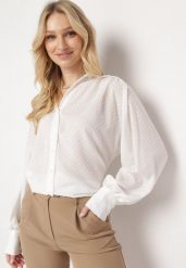 Biała Klasyczna Koszula z Tkaniny Plumeti w Kropki Grivana. Białe koszule Born2be, l, bez wzorów, z tkaniny, klasyczne, bez kołnierzyka, bez ramiączek. W wyprzedaży za 101.99 zł.