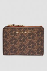 MICHAEL KORS Brązowy portfel z monogramem. Brązowe portfele Michael Kors, bez wzorów, ze skóry ekologicznej. W wyprzedaży za 369.99 zł.