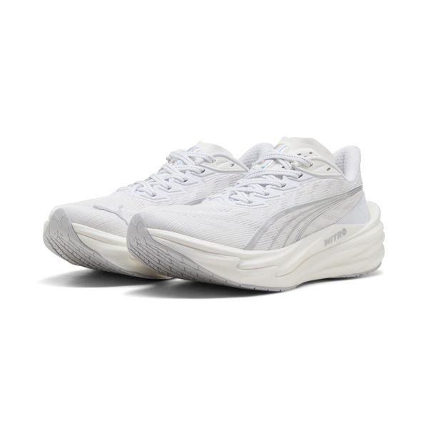 Damskie buty do biegania Deviate NITRO™ 4 PUMA. Białe buty do biegania Puma, na jesień, bez wzorów, z materiału, bez zapięcia, do biegania. Za 719.50 zł.