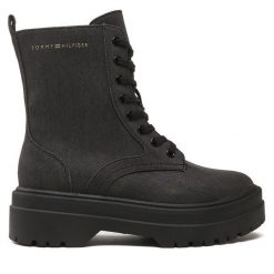 Trapery Tommy Hilfiger. Czarne traperki Tommy Hilfiger, bez wzorów, bez obcasa, bez zapięcia. Za 749.99 zł.