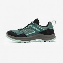 Buty turystyczne damskie Quechua MH100 wodoodporne. Czarne buty trekkingowe QUECHUA, z syntetyku, bez zapięcia. Za 229.99 zł.