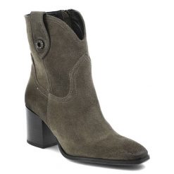 Zielone Botki Karino Modne Obuwie Jesienne. Zielone botki Karino, bez wzorów, z jeansu, eleganckie, bez obcasa, na obcasie, bez zapięcia. Za 389.00 zł.