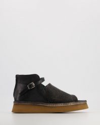 SANDAŁY Z CHOLEWKĄ D514 RO-LY BLACK. Czarne sandały Venezia, bez wzorów, ze skóry, bez obcasa, bez zapięcia. Za 529.00 zł.