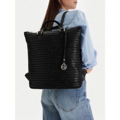 Plecak Lasocki. Czarne plecaki Lasocki, bez wzorów, bez dodatków. Za 219.99 zł.