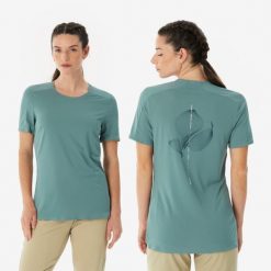 Koszulka turystyczna damska z krótkim rękawem Quechua MH500. Zielone t-shirty sportowe QUECHUA, m, bez wzorów, z materiału, bez ramiączek, trekkingowe. Za 59.99 zł.