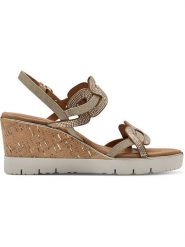 Tamaris Sandały w kolorze złoto-jasnobrązowym na koturnie rozmiar: 40. Brązowe sandały Tamaris, bez wzorów, z otwartym noskiem, bez obcasa, na koturnie, bez zapięcia. Za 73.93 zł.