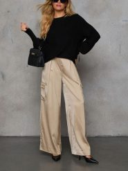 LA Angels Sweter w kolorze czarnym rozmiar: M. Czarne swetry LA Angels, m, bez wzorów, bez ramiączek. Za 176.95 zł.