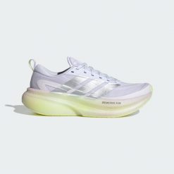 BUTY DO BIEGANIA SUPERNOVA GLIDE. Fioletowe buty do biegania adidas, bez wzorów, z gumy, bez zapięcia, do biegania. Za 569.00 zł.