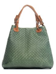 Lucca Baldi Skórzana torebka "Fosdinovo" w kolorze zielonym - 45 x 37 x 15 cm rozmiar: onesize. Zielone torebki klasyczne Lucca Baldi, bez wzorów, z materiału, przez ramię, bez dodatków. Za 341.79 zł.