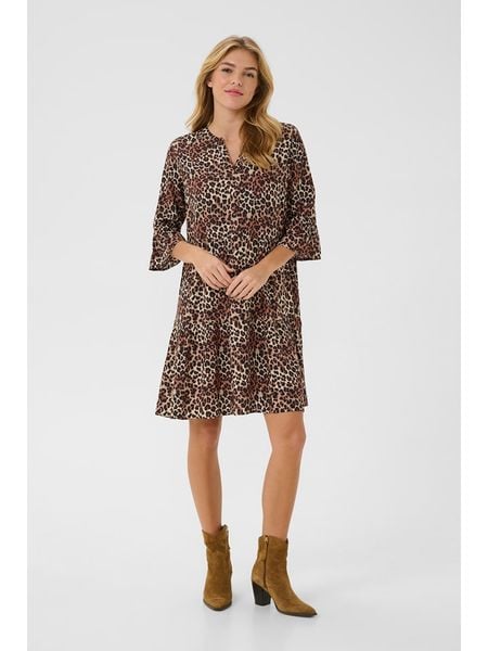 Kaffe Sukienka w kolorze brązowym rozmiar: 38. Brązowe sukienki Kaffe, na co dzień, s, bez wzorów, z wiskozy, klasyczne, bez kołnierzyka, bez ramiączek, midi, proste. Za 118.84 zł.