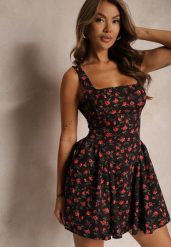 Czarna Sukienka na Ramiączkach o Kwiatowym Wzorze z Kwadratowym Dekoltem i Ramiączkami Belifea. Czarne sukienki Renee, na spacer, m, bez wzorów, eleganckie, bez kołnierzyka, bez ramiączek, mini. W wyprzedaży za 111.99 zł.