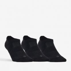Skarpety sportowe tenis DECATHLON RS500 Lowedge niskie 3 pary. Białe skarpetki ARTENGO, bez wzorów, z bawełny. Za 39.99 zł.