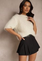 Czarne Spódnico-Szorty z Wiskozy z Bawełną Paskiem i Guzikami Sanilana. Czarne szorty Renee, bez wzorów, z bawełny, eleganckie. W wyprzedaży za 103.99 zł.