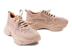 ARTIKER RELAKS 50C1121 beige, półbuty damskie. Brązowe półbuty wsuwane Artiker Relaks, bez wzorów, bez obcasa, na koturnie. Za 115.00 zł.