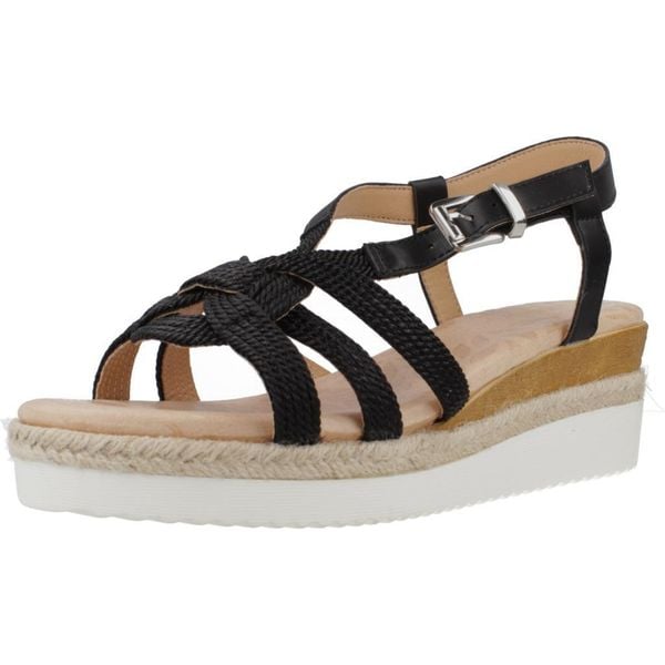 Sandały MTNG 50829M Czarny. Czarne sandały mtng, bez wzorów, ze skóry, sportowe, bez obcasa, bez zapięcia. Za 154.99 zł.