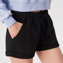 Szorty dresowe - Czarny. Szorty sportowe marki Sinsay. Za 39.99 zł.