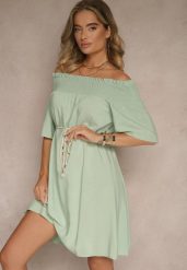Zielona Sukienka Hiszpanka z Bawełną i Wiskozą Ozdobiona Sznurkiem Lilarelle. Zielone sukienki Renee, na co dzień, m, bez wzorów, z bawełny, eleganckie, bez kołnierzyka, bez ramiączek, mini, z odkrytymi ramionami. W wyprzedaży za 47.99 zł.