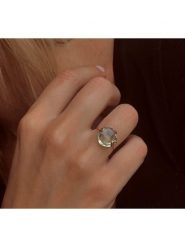 Les Petites Précieuses Pozłacany pierścionek z ametystem rozmiar: 56. Zielone pierścionki Les Petites Précieuses, z ametystem, pozłacane. Za 238.29 zł.