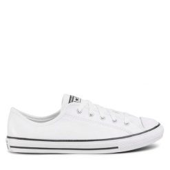 Trampki Converse. Białe trampki Converse, bez wzorów, bez zapięcia. Za 299.99 zł.