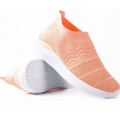SHELOVET Sportowe Buty Fitness różowe. Czerwone buty treningowe SHELOVET, bez wzorów, bez zapięcia, na fitness i siłownię. Za 88.79 zł.