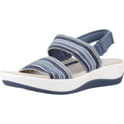 Sandały CLARKS ARLA STROLL Niebieski. Niebieskie sandały Clarks, bez wzorów, z tkaniny, bez obcasa, bez zapięcia. Za 141.99 zł.