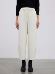 BGN Spodnie w kolorze kremowym rozmiar: 34. Brązowe spodnie materiałowe BGN, bez wzorów, z materiału, z podwyższonym stanem. Za 108.99 zł.