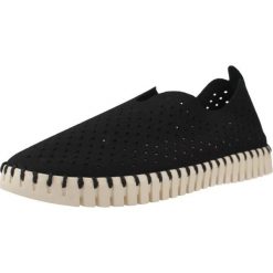Buty ILSE JACOBSEN TULIP Czarny. Czarne buty trekkingowe Ilse Jacobsen, bez wzorów, bez zapięcia, trekkingowe. Za 276.99 zł.