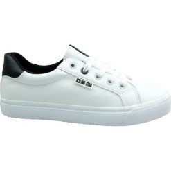 Trampki damskie BIG STAR EE274312, Kolor biały z czarnym. Białe trampki BIG STAR, bez wzorów, bez zapięcia. Za 120.00 zł.
