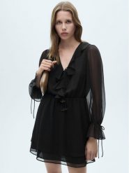 Mango Sukienka codzienna Dora 77067685 Czarny Regular Fit. Czarne sukienki Mango, na co dzień, s, bez wzorów, z syntetyku, bez kołnierzyka, bez ramiączek, proste. Za 49.99 zł.