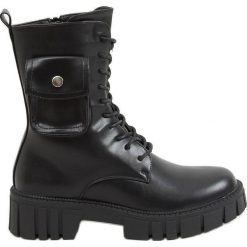Workery z sakiewką Maruna Black czarne. Czarne botki INNA MARKA, bez wzorów, ze skóry ekologicznej, klasyczne, bez obcasa, bez zapięcia. Za 211.28 zł.