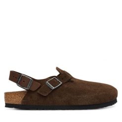 Sandały Birkenstock. Brązowe sandały Birkenstock, bez wzorów, bez obcasa, na płaskiej podeszwie, bez zapięcia. Za 679.99 zł.