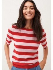 More & More Sweter w kolorze jasnoróżowo-czerwonym rozmiar: 42. Czerwone swetry More & More, bez wzorów, ze splotem, bez ramiączek. Za 166.49 zł.