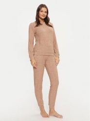 Selmark Piżama P8673 Beżowy Regular Fit. Brązowe piżamy Selmark, xl, bez wzorów, z syntetyku, bez kołnierzyka, bez ramiączek. Za 199.99 zł.