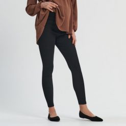 Legginsy bawełniane MAMA - Czarny. Czarne legginsy Sinsay, bez wzorów, z bawełny. Za 49.99 zł.