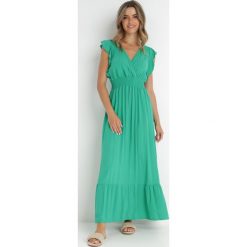 Zielona Sukienka Hypsanie. Zielone sukienki Born2be, m, bez wzorów, z wiskozy, bez kołnierzyka, bez ramiączek, maxi, kopertowe. W wyprzedaży za 48.99 zł.