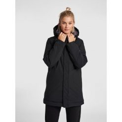 Parka dla kobiet Hummel North. Czarne płaszcze Hummel, na jesień, xl, bez wzorów, z tkaniny, biznesowe, z kapturem. Za 595.05 zł.