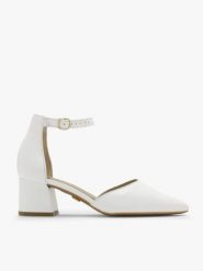 Czółenka na klocku. Białe czółenka Ryłko, bez wzorów, ze skóry, bez obcasa, na słupku, bez zapięcia. W wyprzedaży za 229.99 zł.