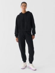 4F Spodnie dresowe oversize damskie 4F x Anna Lewandowska - czarne S. Czarne spodnie sportowe 4f, bez wzorów, z bawełny. W wyprzedaży za 99.99 zł.