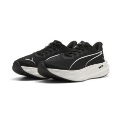 Damskie buty do biegania Deviate Pure NITRO™ PUMA. Czarne buty do biegania Puma, na jesień, bez wzorów, z materiału, bez zapięcia, do biegania. Za 639.00 zł.