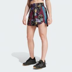 Szorty adidas X Farm Pacer. Czerwone szorty sportowe adidas, bez wzorów, z dzianiny, na fitness i siłownię. Za 167.25 zł.